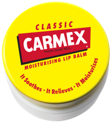 Carmex Classic Lip Balm Jar
The classic! CARMEX Classic Lip Balm in its iconic jar since 1937. This is our hero product to save dry lips.